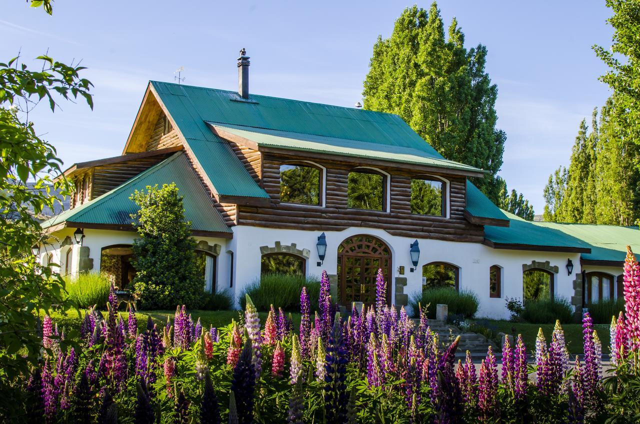Kau Yatun Hotel Boutique El Calafate Exterior photo